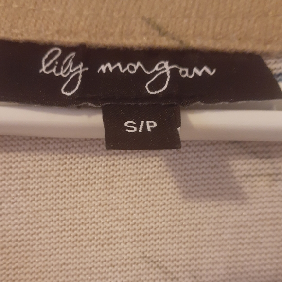 Women's Lily Morgan Long Sleeve Shirt With Blue Flower Pattern. - Picture 4 of 4